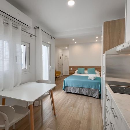 Sunsands Studio 1ºb Playa76 Carihuela Torremolinos Bagian luar foto